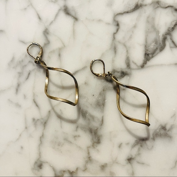 NEW Stunning Gold Earrings - Picture 4 of 4